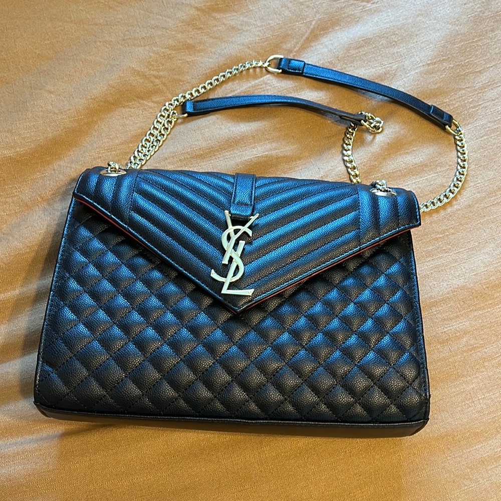 1:1 Fashion Purse- Mint Condition